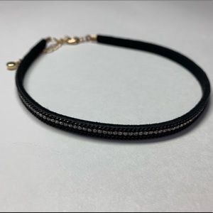 Diamond necklace choker